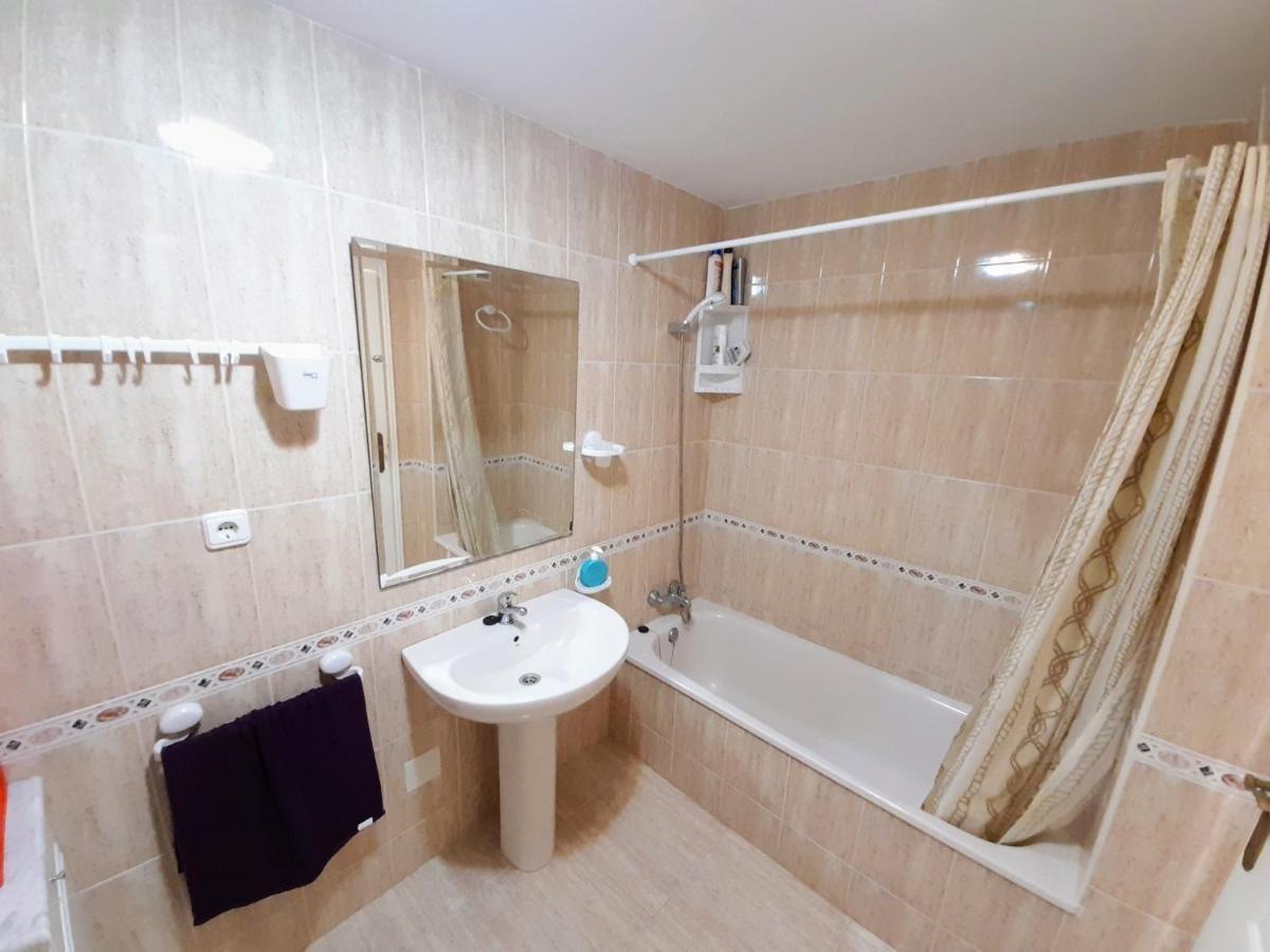 Casa En Urbanizacion Los Ibicencos La Manga del Mar Menor Exteriör bild